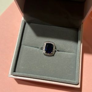 Ring- blue stone 7 3/4 new